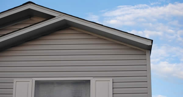 New England Softwash Siding Repair Services in Northeast Massachusetts and Southeast New Hampshire